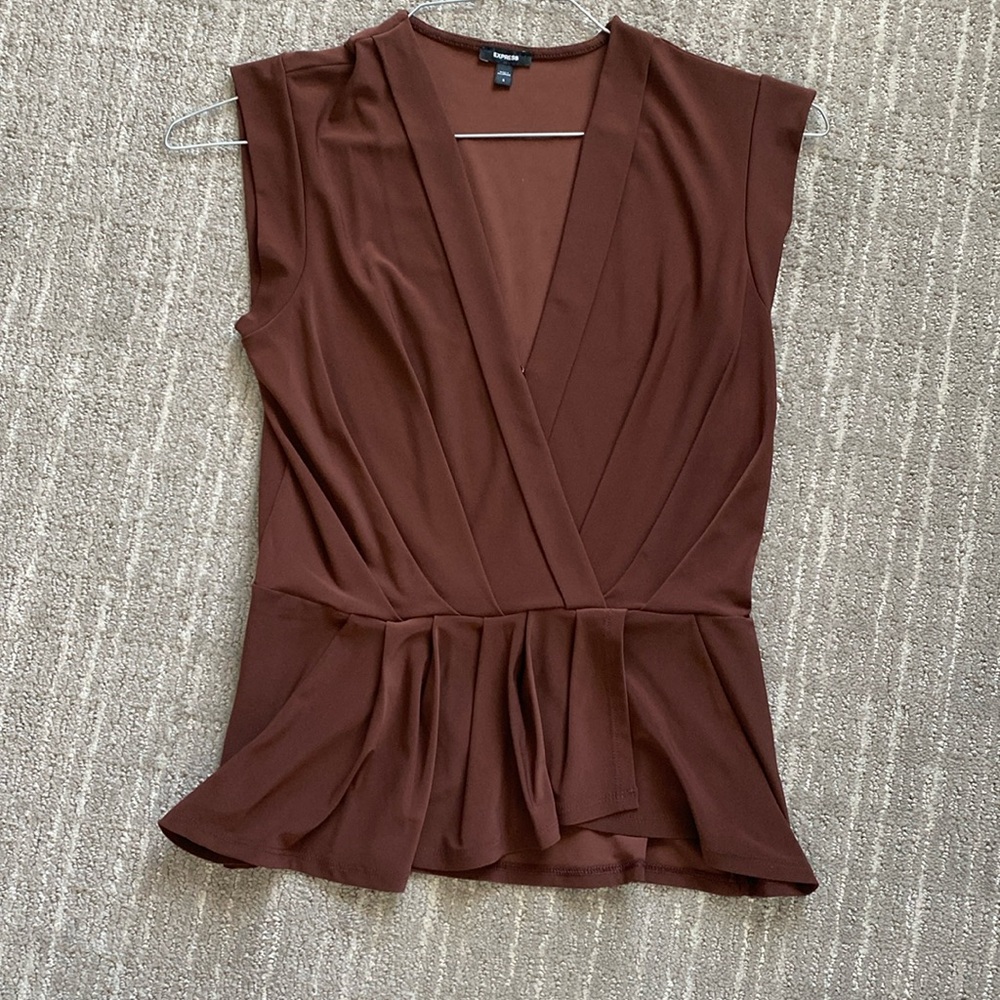 Express size small chocolate top